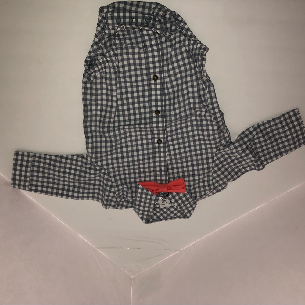 Boy’s size 6M, just one you Made by Carter’s, onesie w/ pants, tie & suspenders - Picture 5 of 10